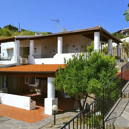 Belvedere Apartment *